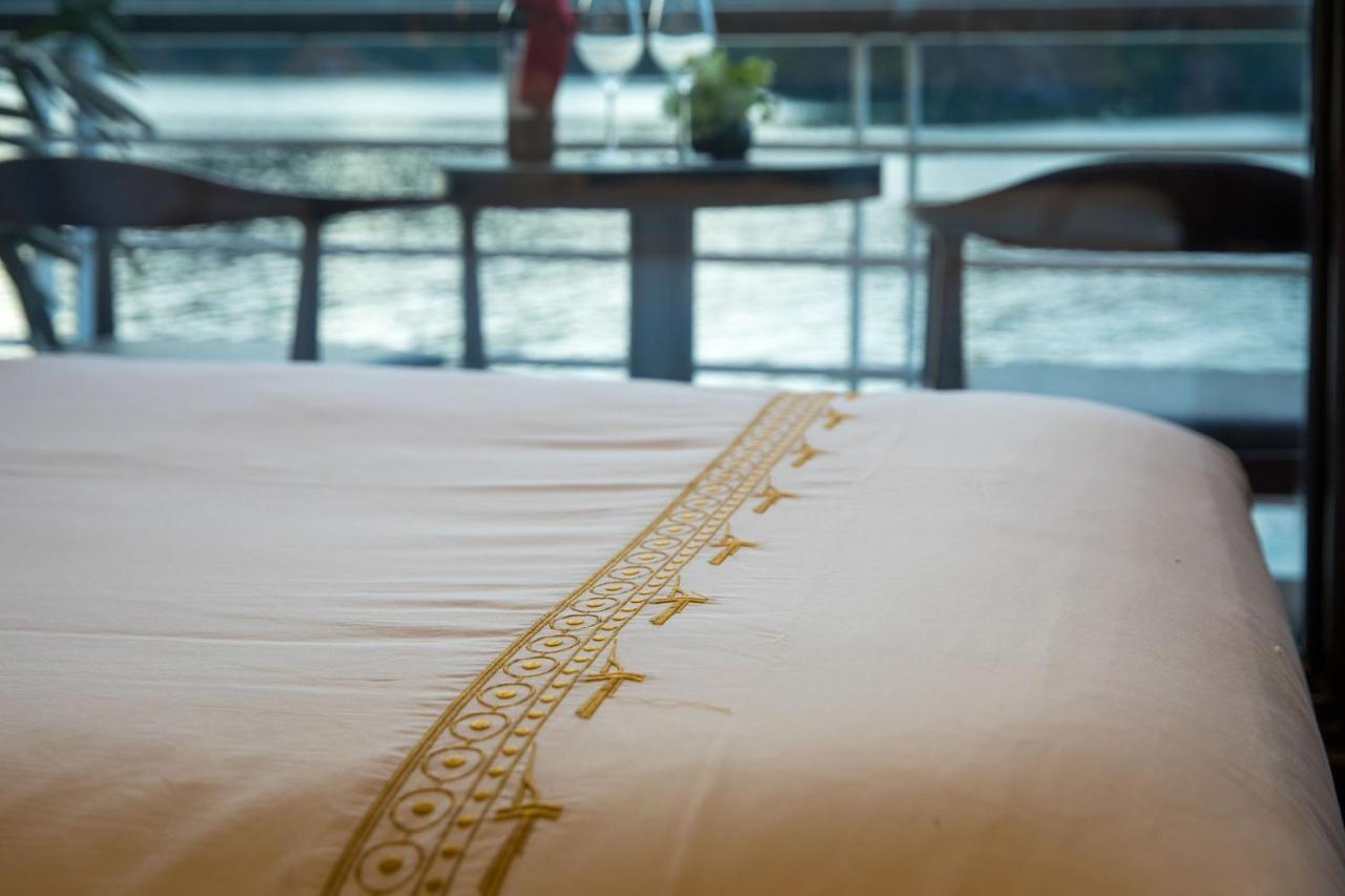 V'Spirit Cruise Hotel Ha Long Eksteriør billede
